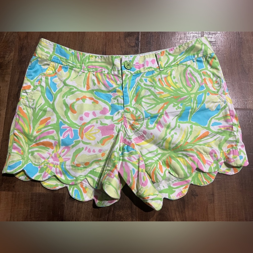 Lilly Pulitzer Colorful Floral Women Shorts Cargos